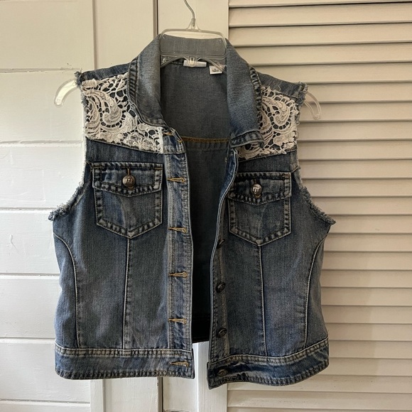 Cato Jackets & Blazers - Cato Distressed Jean Vest lace size L cheetah buttons